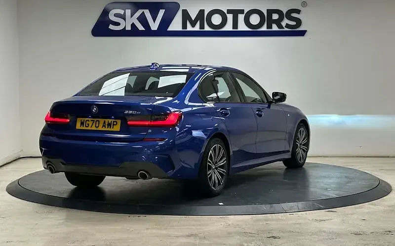 Used BMW 330e M Sport 292 HP (214 kW) 2020 Blue Sedan