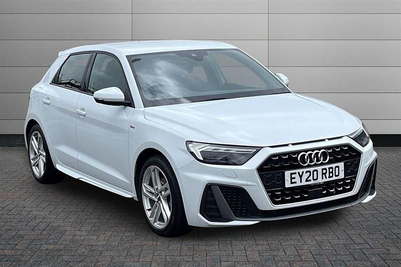 Usado Audi A1 S-Line 150 HP (110 kW) 2020 Branco SUV