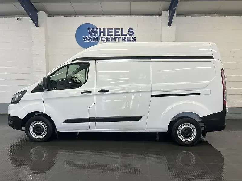 Used Ford Transit Custom S 130 HP (95 kW) 2022 White Van