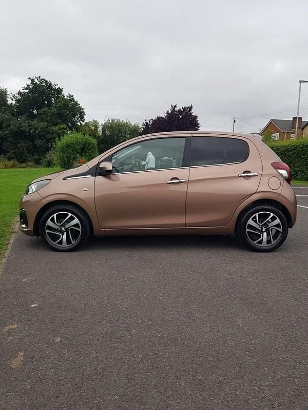 Used Peugeot 108 Allure 82 HP (60 kW) 2014 Bronze Hatchback