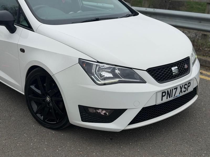 Used Seat Ibiza FR 110 HP (80 kW) 2017 White Hatchback