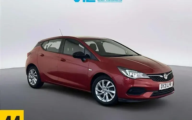 Used Vauxhall Astra S 105 HP (77 kW) 2021 Hatchback
