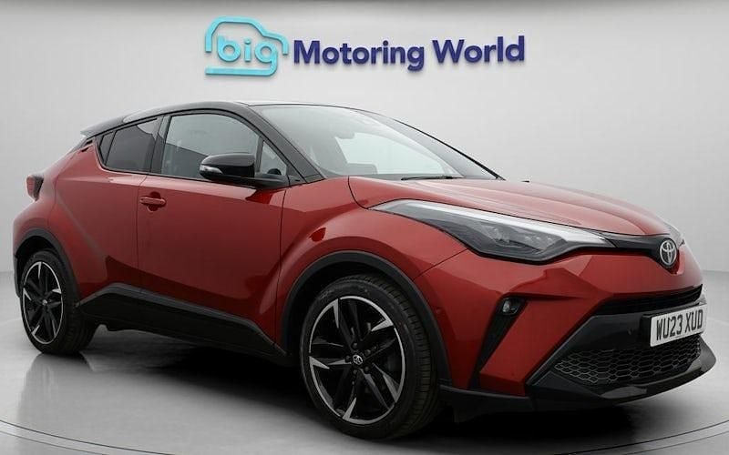 Second-hand Toyota C-HR Sport 122 CP (89 kW) 2023 SUV