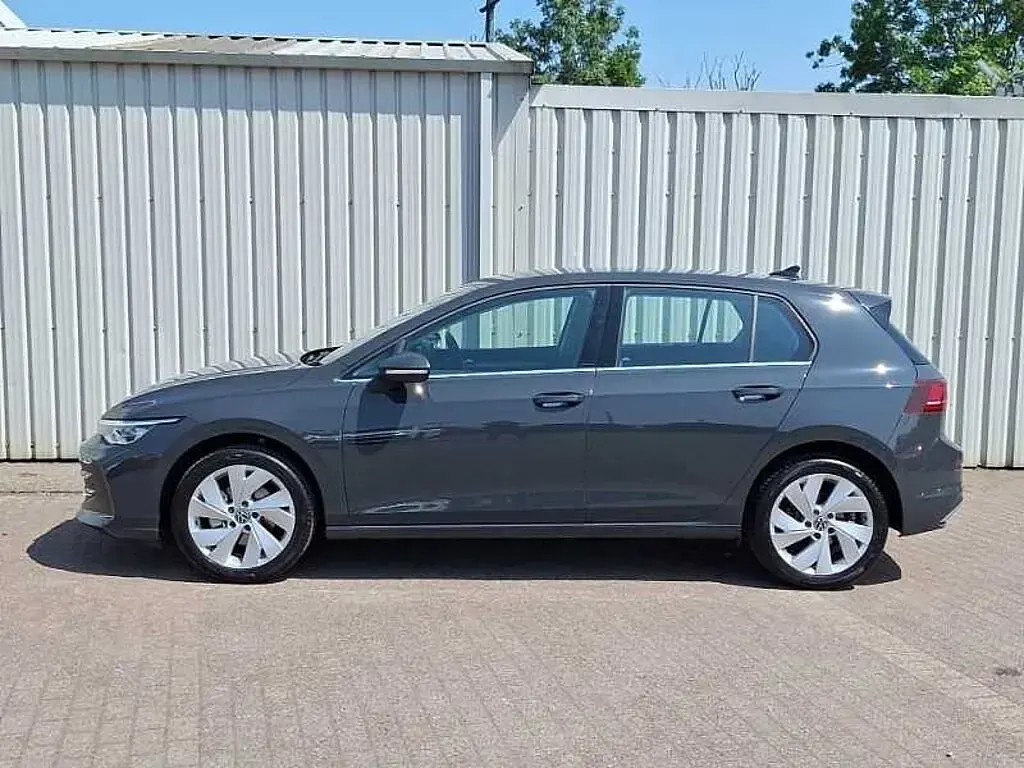 Used VW Golf VIII 150 HP (110 kW) 2025