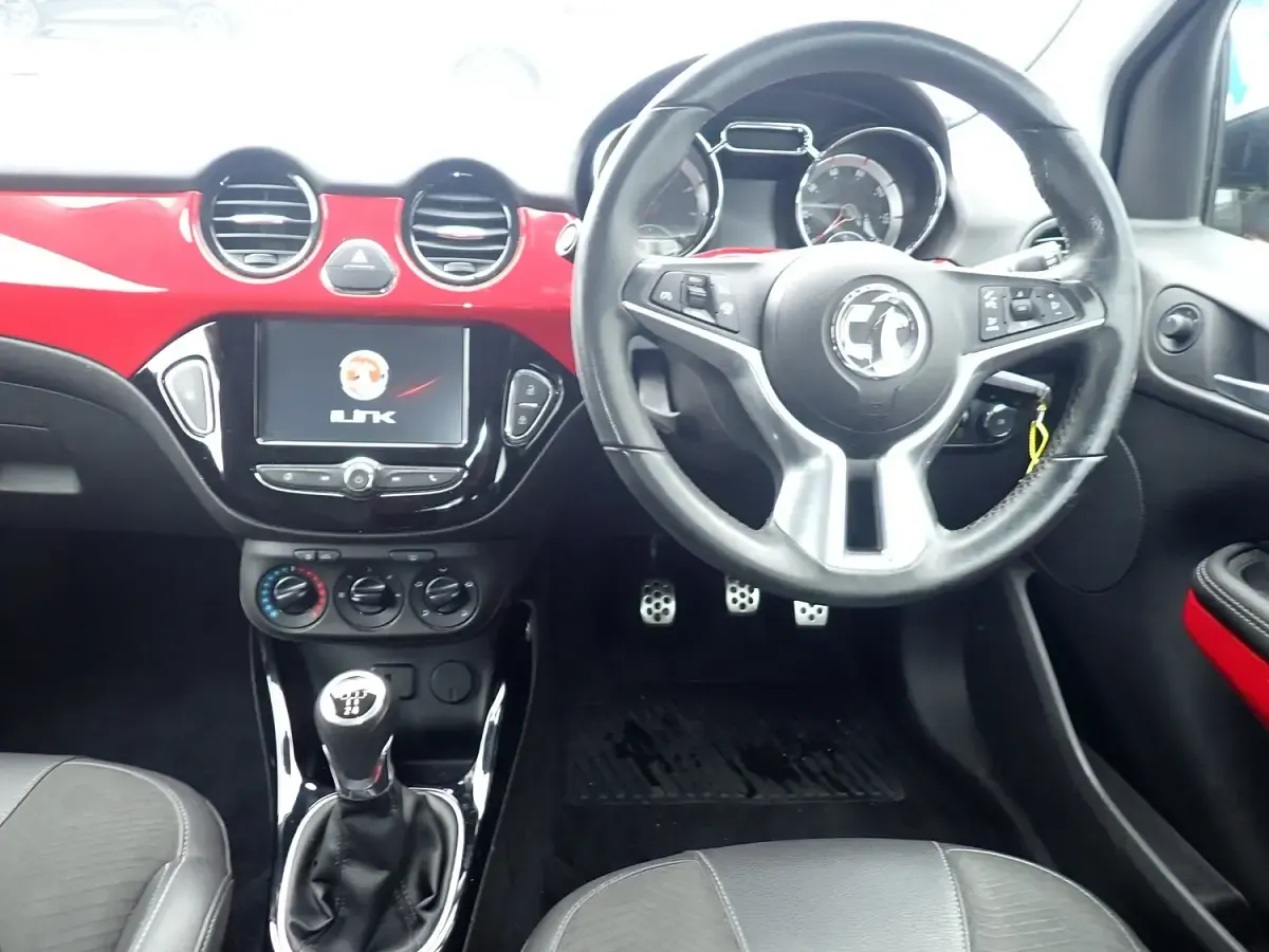 Used Vauxhall Adam S 70 HP (51 kW) 2016 Red Hatchback
