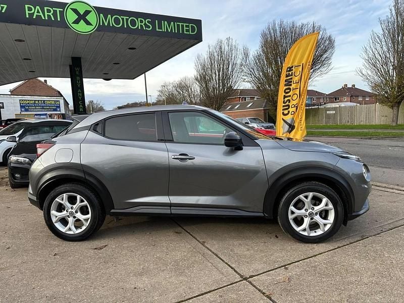 Used Nissan Juke N-Connecta 2020 Grey SUV