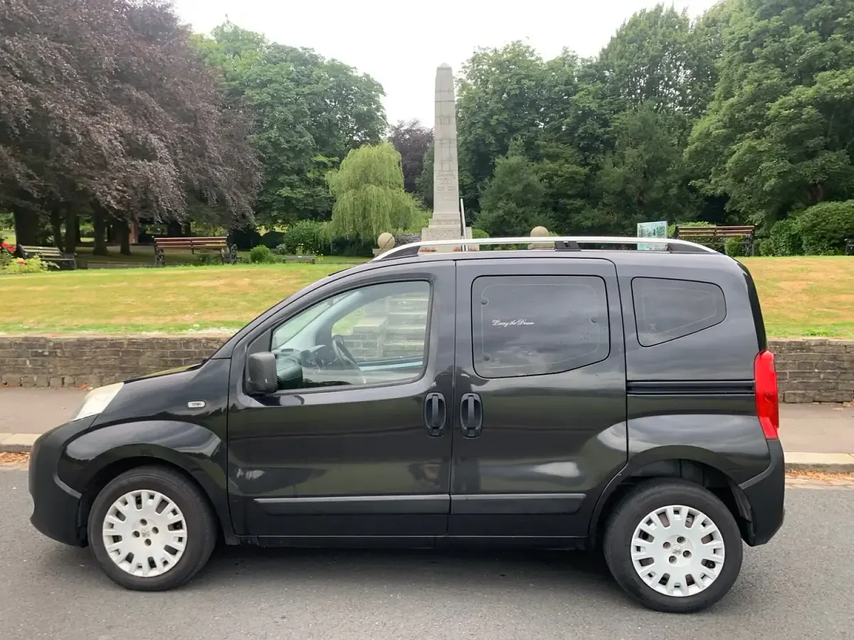 Used Peugeot TePee S 2014 Grey MPV