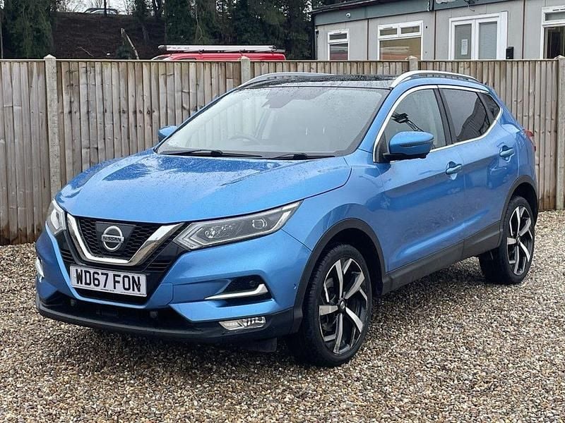 Blue Used 2018 Nissan Qashqai Tekna SUV | £7,900 (Good price) - Image 1/4