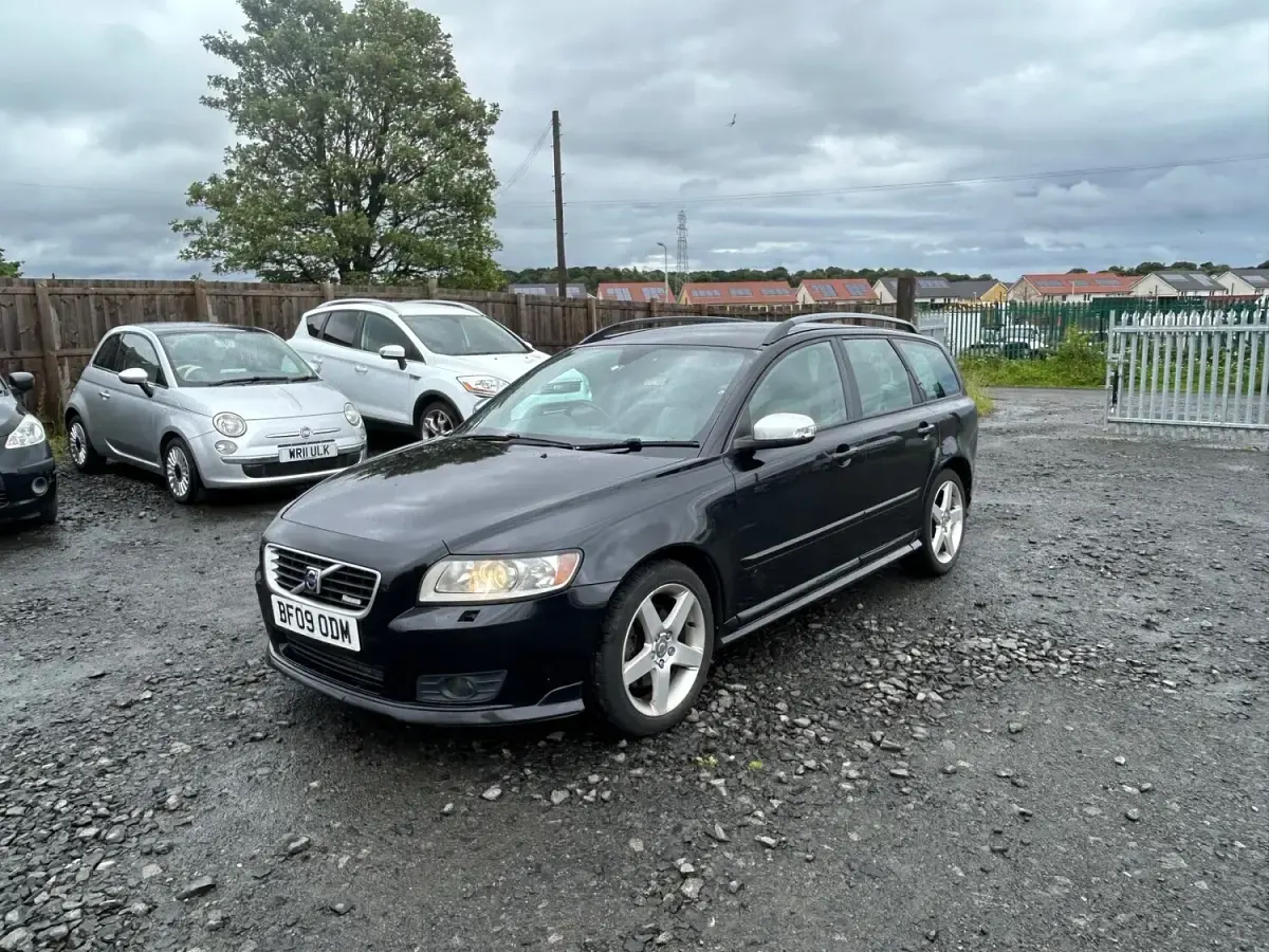Used Volvo V50 136 HP (100 kW) 2009 Black Estate