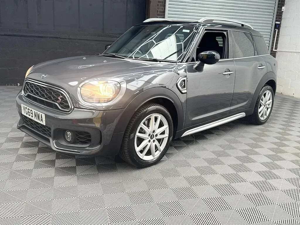 Used Mini Cooper S Countryman Sport 189 HP (139 kW) 2019 Grey SUV