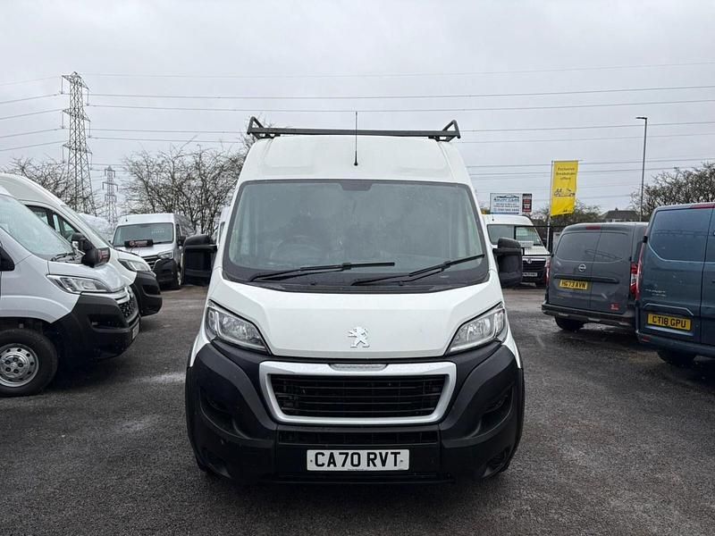 Used Peugeot Boxer S 140 HP (102 kW) 2021 White Van