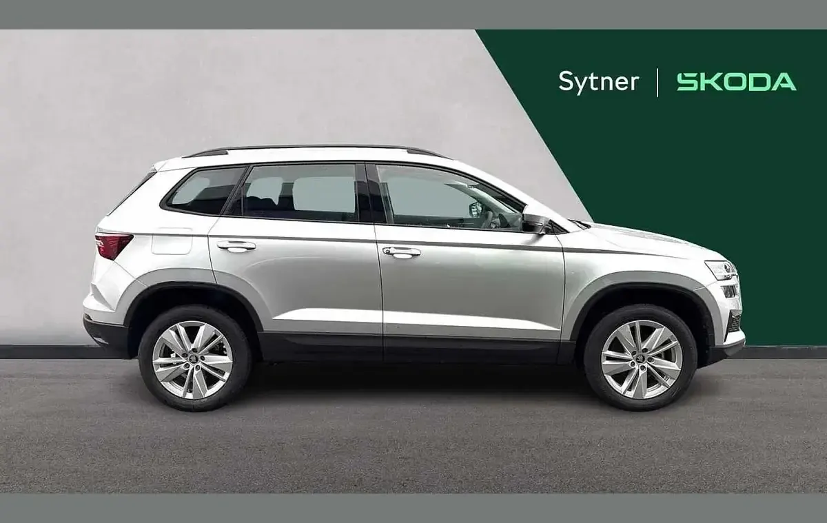 Nowe Skoda Karoq SE 113 KM (83 kW) 2026 Srebrny SUV