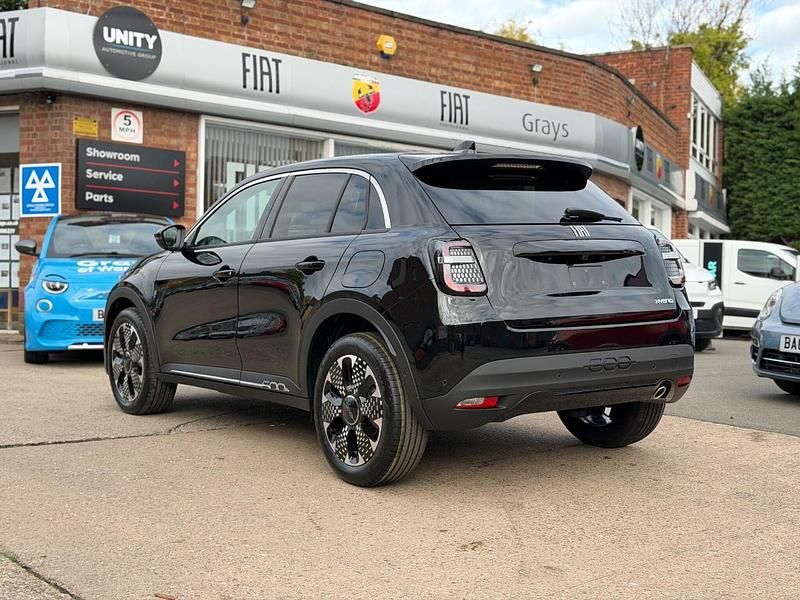 Black New 2025 Fiat 600 La Prima SUV | £21,489 - Image 1/4