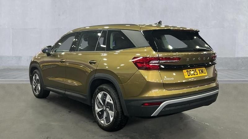 Used Skoda Kodiaq SE 204 HP (150 kW) 2025 Bronx gold metallic SUV