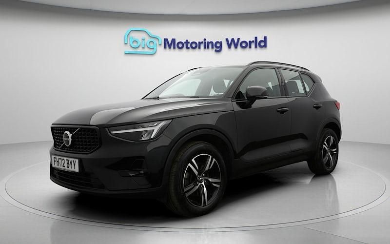 Used Volvo XC40 Plus 197 HP (144 kW) 2022 SUV
