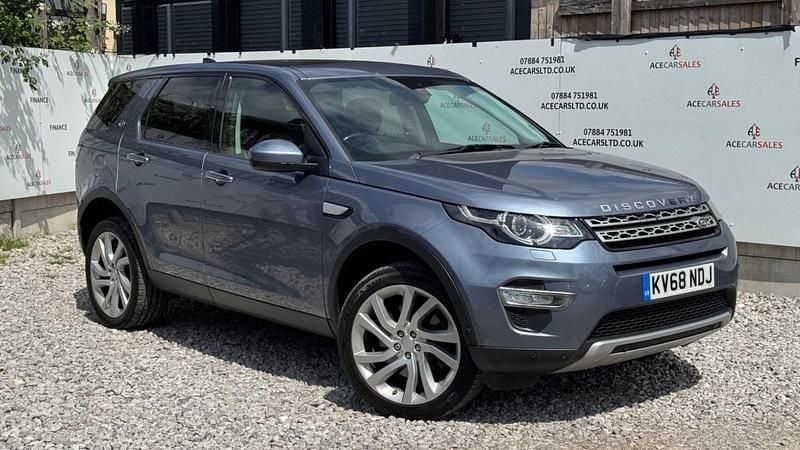 Blue Used 2018 Land Rover Discovery Sport HSE Luxury SUV | £14,495 (Fair price) - Image 1/4