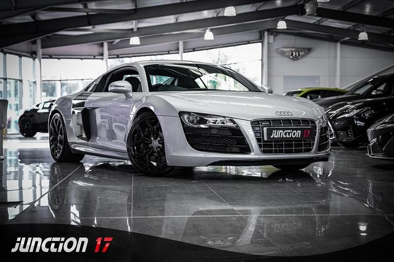 Used Audi R8 Coupé Advanced 525 HP (386 kW) 2012 Silver Coupe
