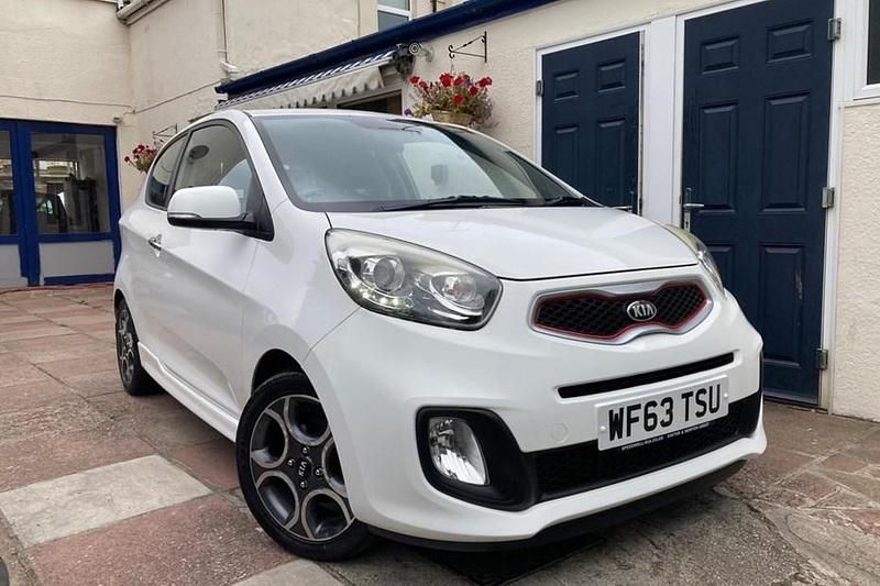 White Used 2013 Kia Picanto 2 Hatchback | £3,995 (Fair price) - Image 1/1