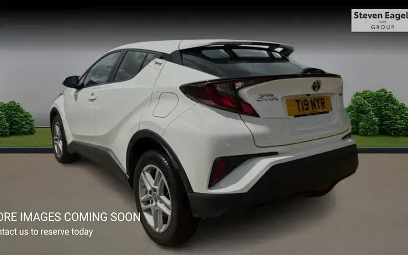 Used Toyota C-HR 122 HP (89 kW) 2023 SUV