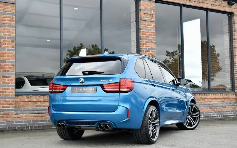 Used BMW X5 M Comfort Edition 575 HP (422 kW) 2018 Blue SUV