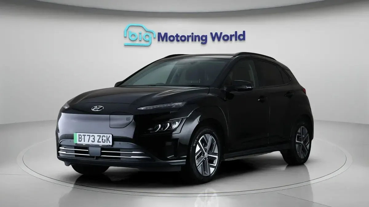 Used Hyundai Kona Premium 100 kW (136 HP) 2022 Black SUV