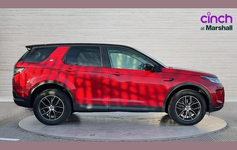 Used Land Rover Discovery 5 S 200 HP (147 kW) 2020 Red SUV