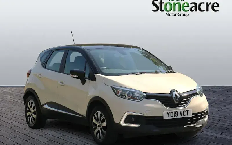 Used Renault Captur Play 90 HP (66 kW) 2019 SUV