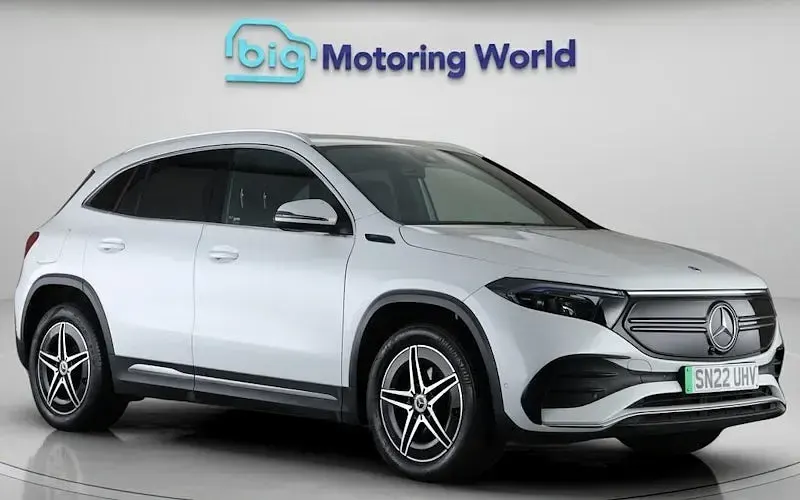 Begagnad Mercedes EQA250 AMG line 139 kW (190 HK) 2022 SUV