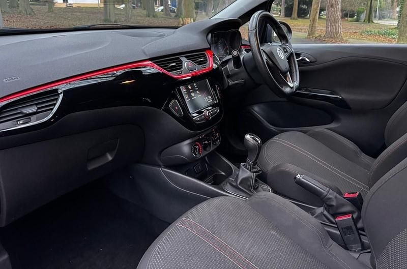 Used Vauxhall Corsa SRi 90 HP (66 kW) 2018 Grey Hatchback
