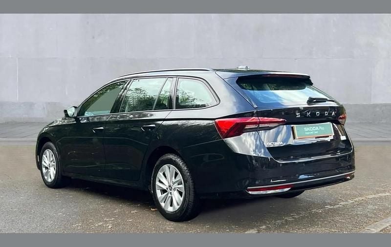 Used Skoda Octavia SE Technology 113 HP (83 kW) 2024 Black Estate
