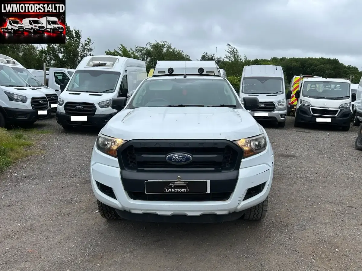Used Ford Ranger XL 158 HP (116 kW) 2017 White Pickup