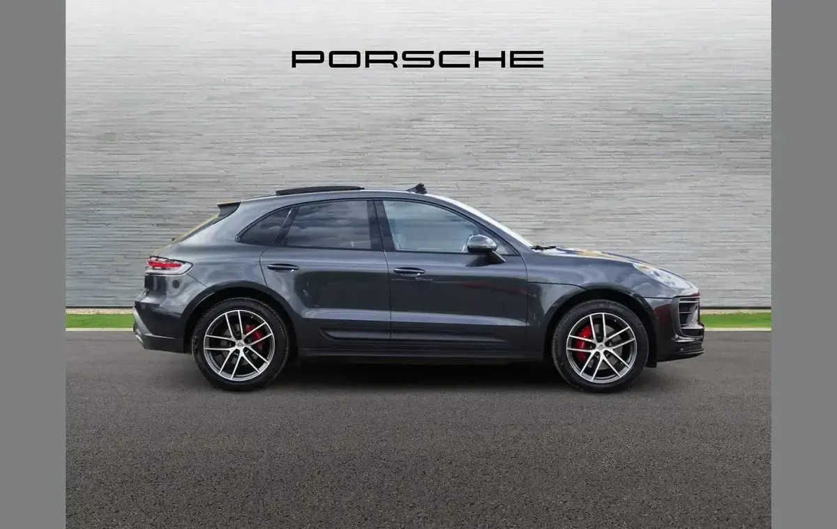 Used Porsche Macan S 374 HP (275 kW) 2024 Grey SUV