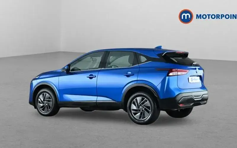 Used Nissan Qashqai Acenta Premium 140 HP (102 kW) 2023 Blue SUV