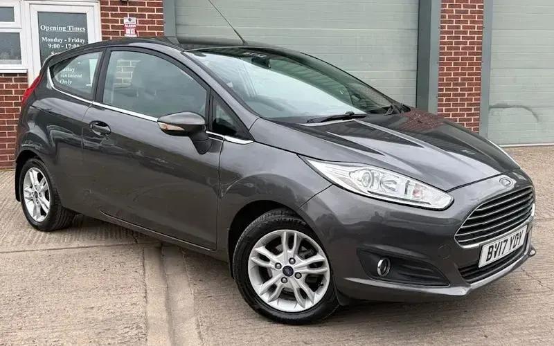Used Ford Fiesta Zetec 101 HP (74 kW) 2017 Hatchback
