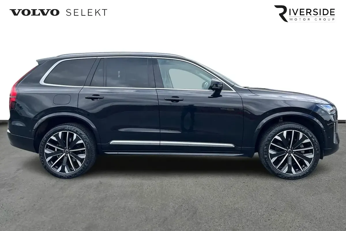 Used Volvo XC90 Ultra 455 HP (334 kW) 2025 Onyx black SUV