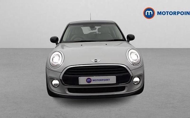 Used Mini Cooper Hatch 136 HP (100 kW) 2017 Silver Hatchback