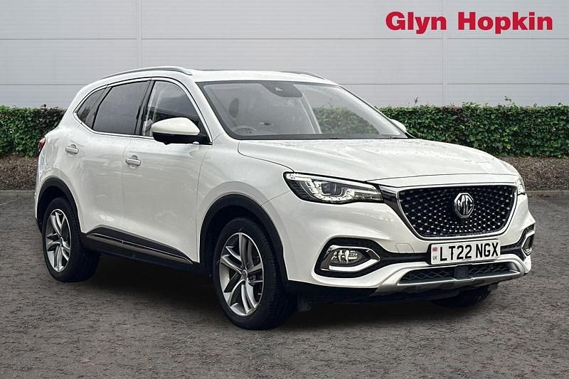 White Used 2022 MG HS Exclusive SUV | £16,975 (Fair price) - Image 1/4