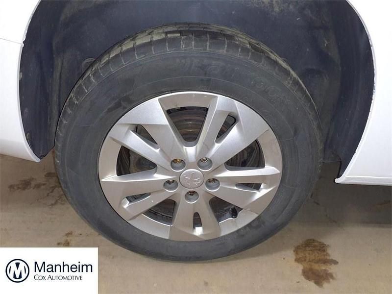 Used Peugeot Partner S 2020 White MPV