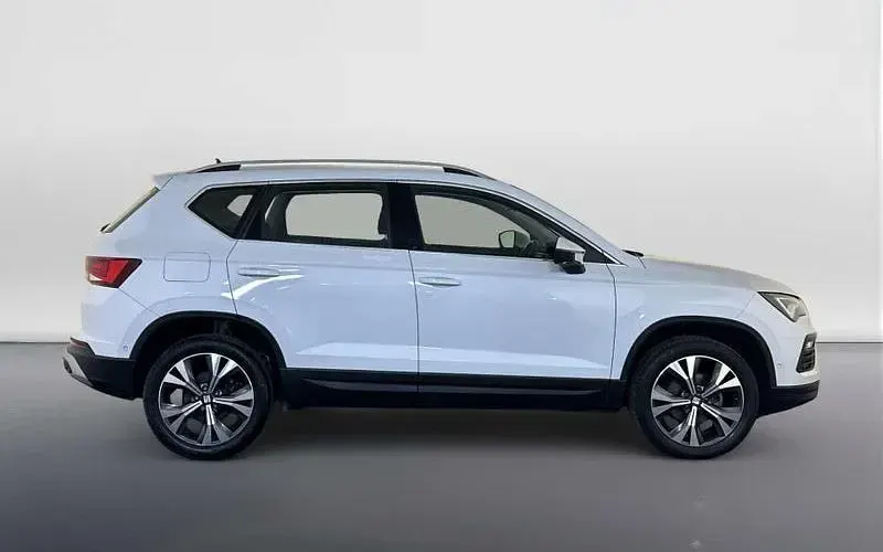 Used Seat Ateca SE Technology 110 HP (80 kW) 2023 White SUV