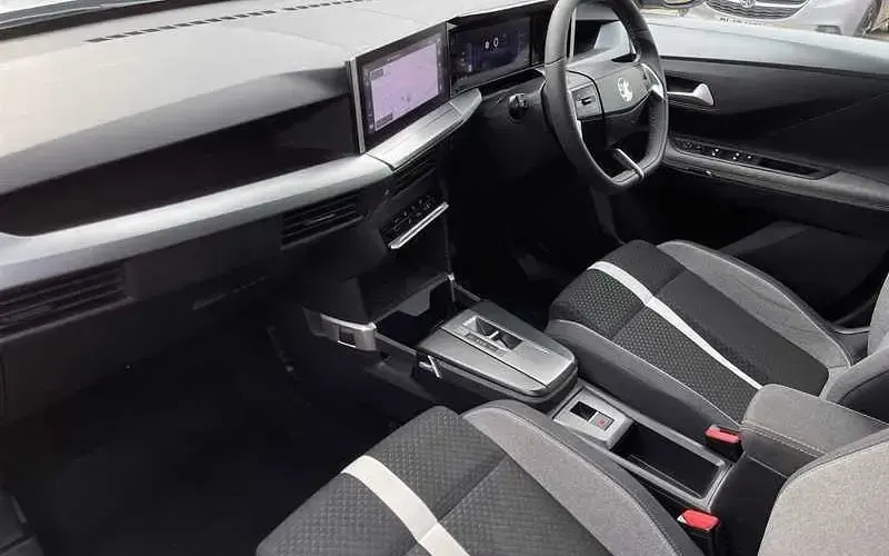 Used Vauxhall Frontera 83 kW (113 HP) 2025 Grey SUV