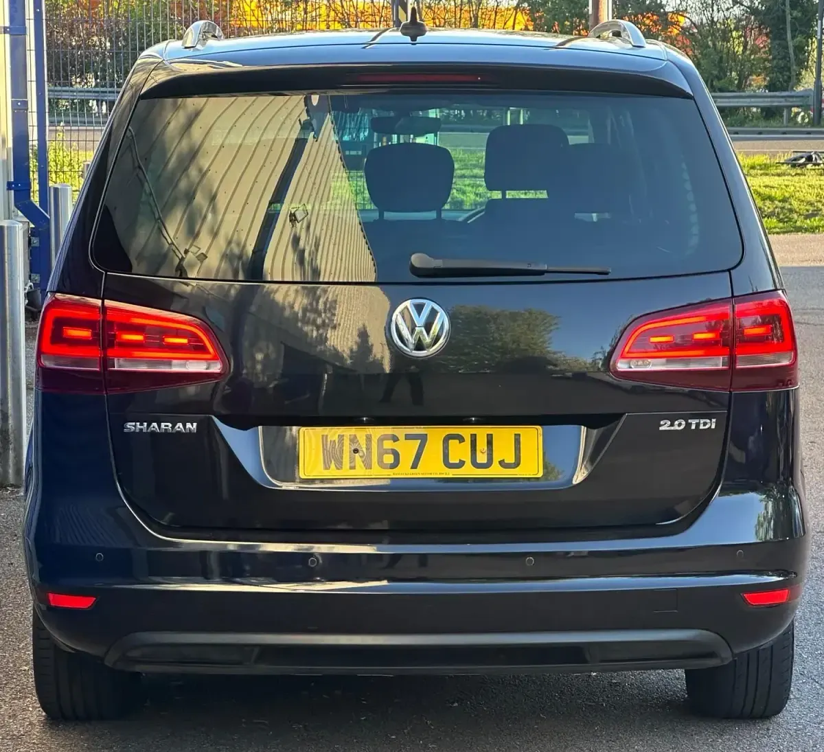Used VW Sharan SE 177 HP (130 kW) 2017 Black MPV