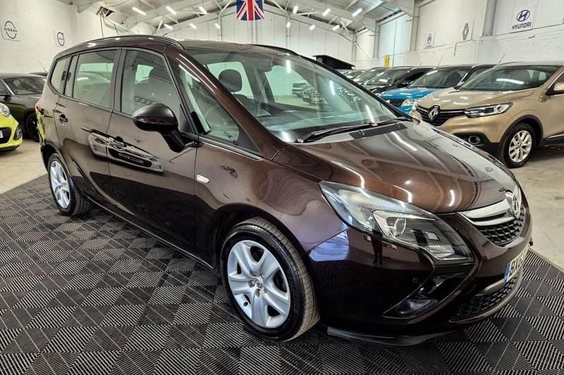 Used Vauxhall Zafira Tourer 165 HP (121 kW) 2013 MPV