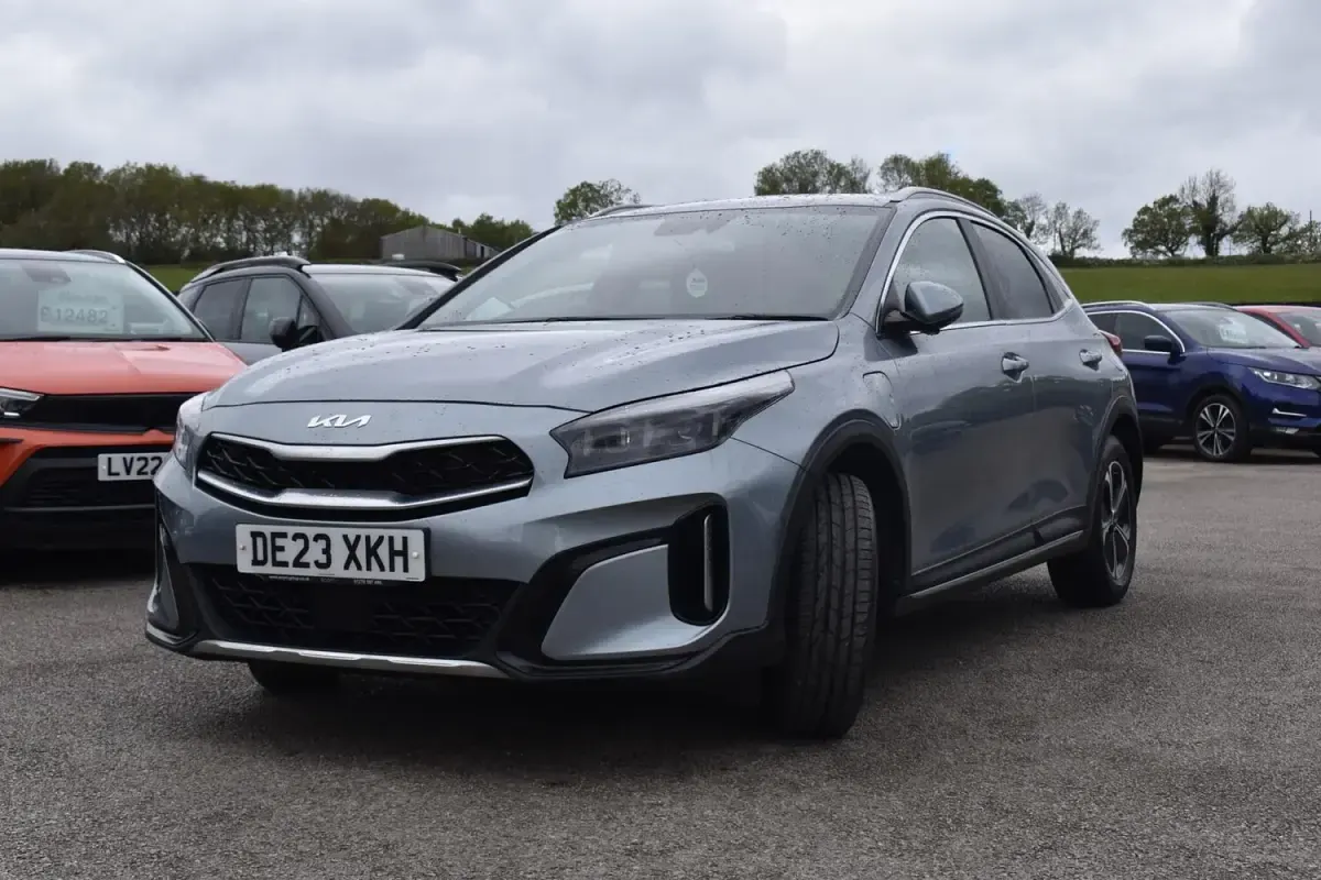 Used Kia XCeed 141 HP (103 kW) 2023 Silver SUV