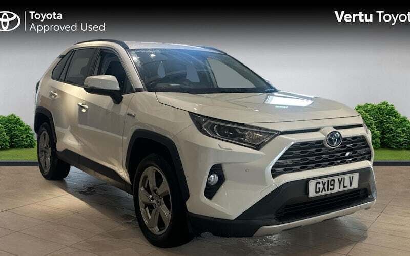 Used 2024 Toyota RAV4 Hybrid SUV | £21,671 (Super price) - Image 1/4