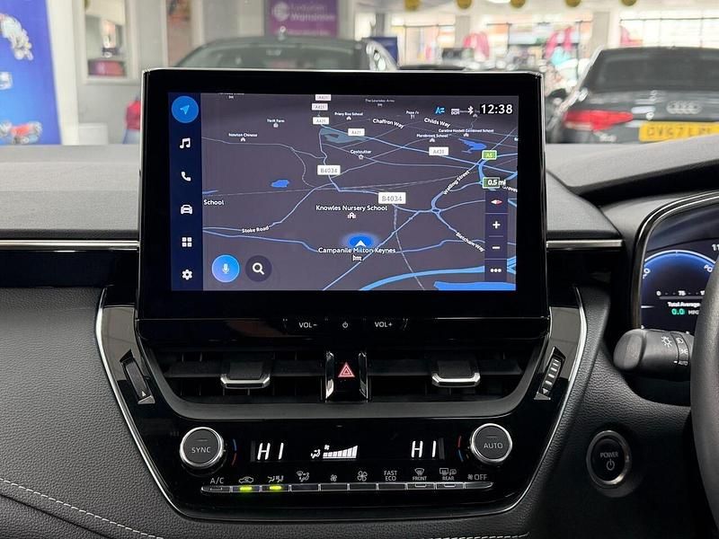 Used Toyota Corolla 2023 White Estate