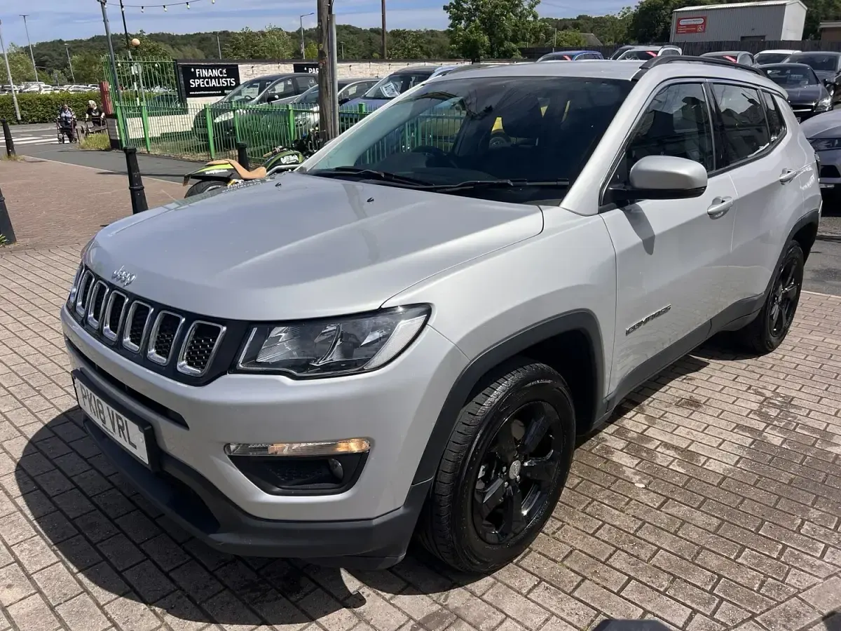 Used Jeep Compass Longitude 140 HP (102 kW) 2018 Silver SUV