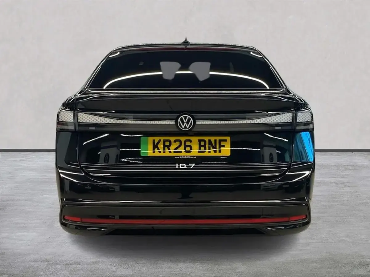 New VW ID.7 Pro 210 kW (286 HP) 2026 Black Hatchback