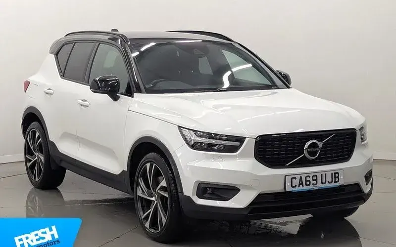 Used Volvo XC40 R-Design Pro 190 HP (139 kW) 2020 SUV