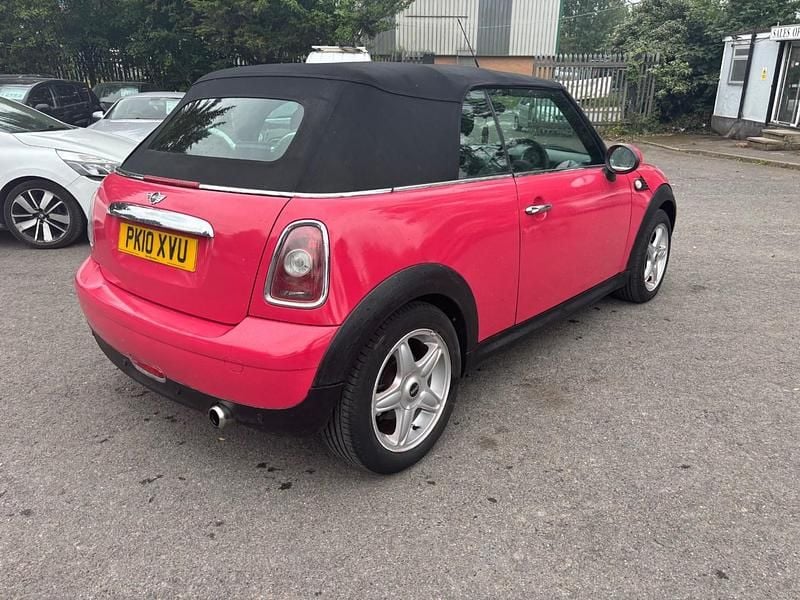 Używany Mini Cooper Cabriolet 2010 Czerwony Kabriolet