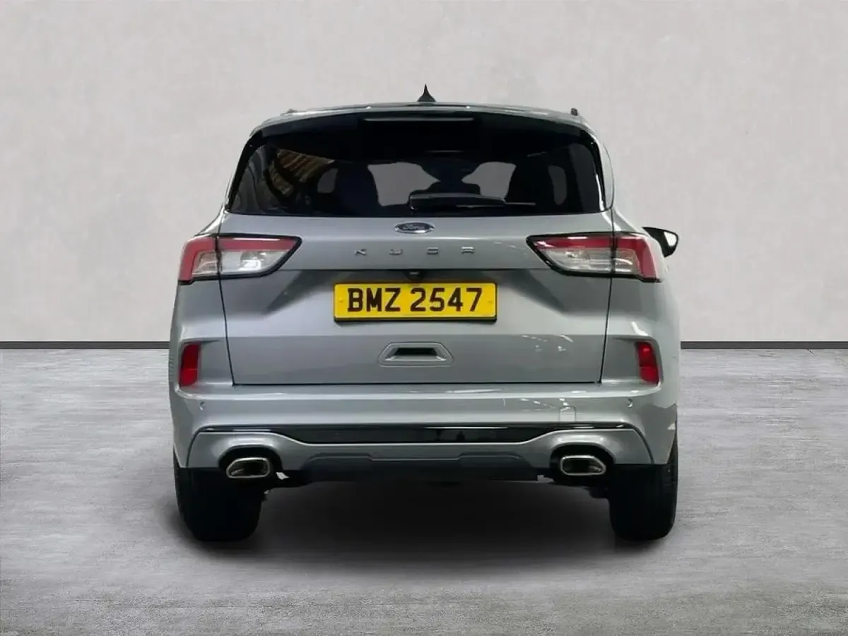 Used Ford Kuga ST-Line 150 HP (110 kW) 2023 Silver SUV